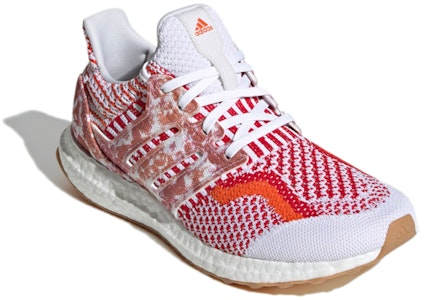 (W) adidas Ultra Boost 5.0 DNA Nature Lab 'Cloud White Scarlet' Putih Merah GY3190 Lookbook (W) adidas Ultra Boost 5.0 DNA Nature Lab 'Cloud White Scarlet' Putih Merah GY3190
