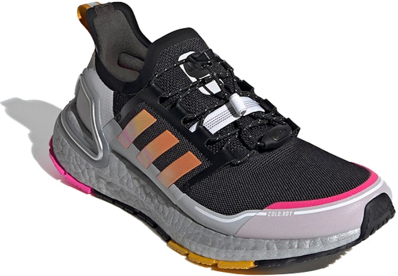 (W) adidas Ultra Boost Cold Ready 'Hitam Abu-Abu' FV8364 Lookbook (W) adidas Ultra Boost Cold Ready 'Hitam Abu-Abu' FV8364