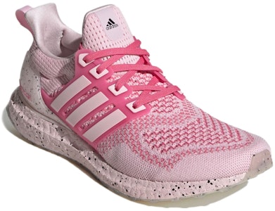 adidas Ultraboost 1.0 透氣輕便回彈 低筒 跑步鞋 女款 粉色 Lookbook adidas Ultraboost 1.0 透氣輕便回彈 低筒 跑步鞋 女款 粉色