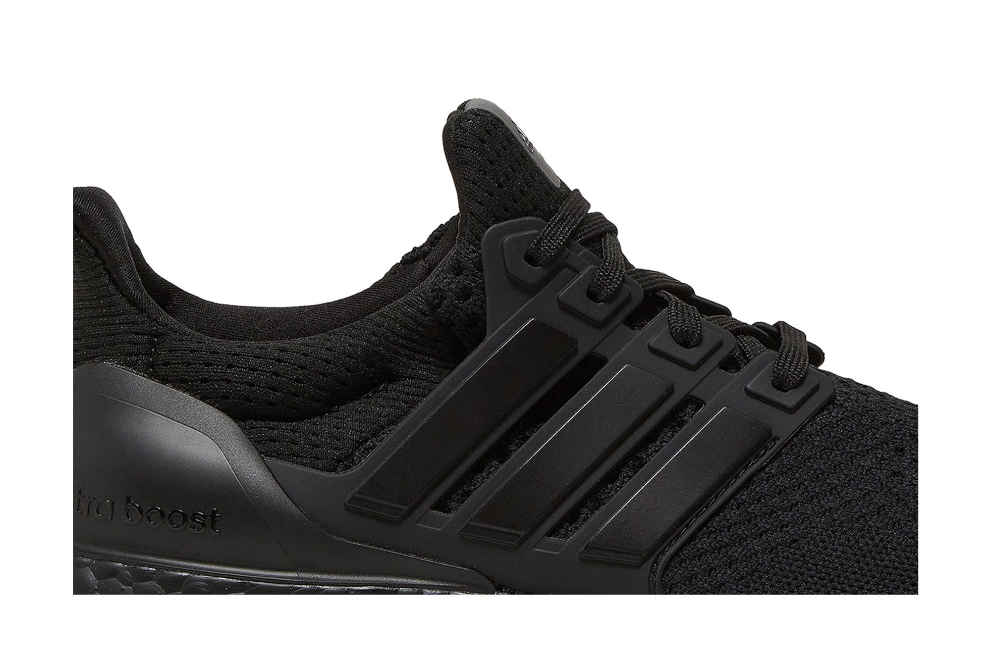 Lookbook (W) 阿迪达斯UltraBoost 1.0 '三重黑' HQ4204