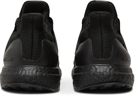 (W) adidas UltraBoost 1.0 'Triple Black' Hitam Pekat HQ4204 Details for (W) adidas UltraBoost 1.0 'Triple Black' Hitam Pekat HQ4204