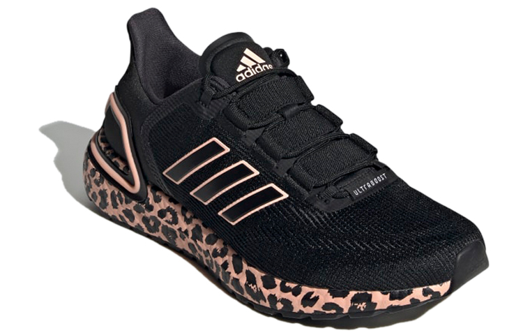 Lookbook (W) 울트라부스트 20 블랙 (Ultraboost 20 Black) GX6597