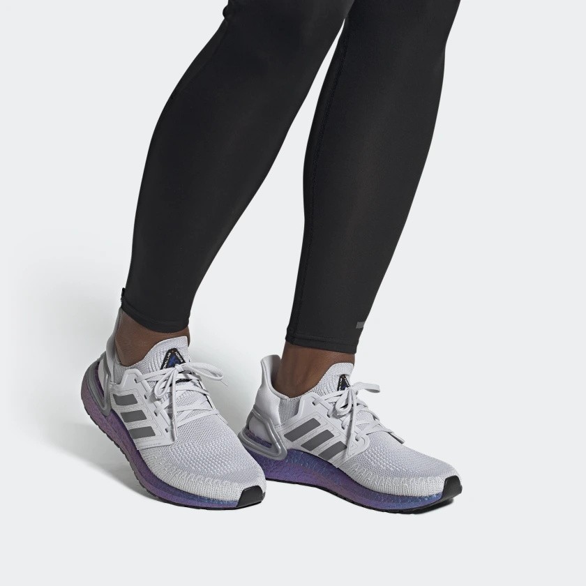 Sizing (W) ウルトラブースト20 "ブルーブースト" EG1369