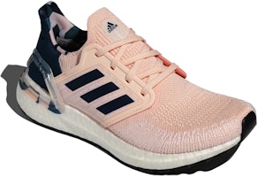 adidas Ultraboost 20 低筒 跑步鞋 女款 藏藍粉 Lookbook adidas Ultraboost 20 低筒 跑步鞋 女款 藏藍粉