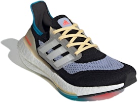 (女性)adidas UltraBoost 21 '黑紫色调' S23836 Lookbook (女性)adidas UltraBoost 21 '黑紫色调' S23836