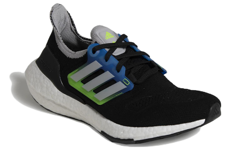 Lookbook (W) adidas Ultraboost 22 ''Nero'' GB8083