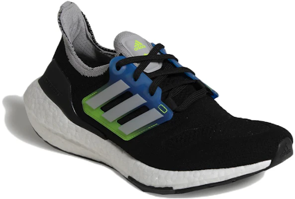 (W) adidas Ultraboost 22 ''Nero'' GB8083 Lookbook (W) adidas Ultraboost 22 ''Nero'' GB8083