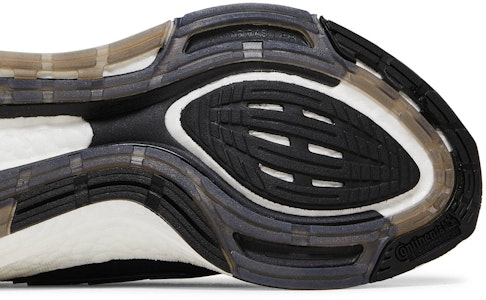 (W) アディダス ウルトラブースト 22 黒白 (Adidas Urutorabusuto 22 Kuro Shiro) GX5591 Purchase (W) アディダス ウルトラブースト 22 黒白 (Adidas Urutorabusuto 22 Kuro Shiro) GX5591