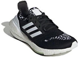 (女性)adidas UltraBoost 22 '黑白幾近萊姆' GX8019 Lookbook (女性)adidas UltraBoost 22 '黑白幾近萊姆' GX8019