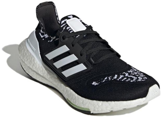 (Women) adidas UltraBoost 22 'Black White Almost Lime' GX8019 Lookbook (Women) adidas UltraBoost 22 'Black White Almost Lime' GX8019