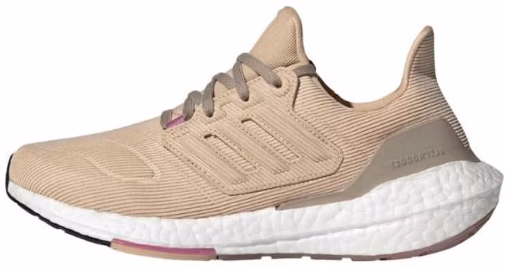 adidas-ultra-boost-22-magic-beige-wmns