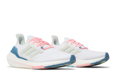 (Women) adidas UltraBoost 22 'White Almost Blue' GX5929
