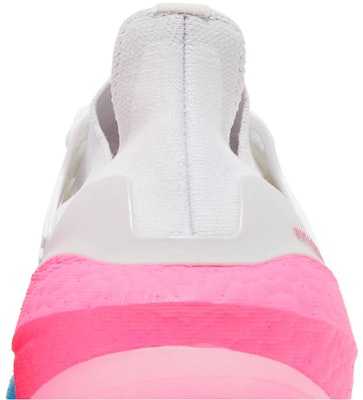 (Women) adidas UltraBoost 22 'White Gradient' GV8830 Sizing (Women) adidas UltraBoost 22 'White Gradient' GV8830