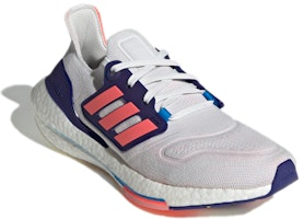 (W) adidas UltraBoost 22 'Blanco Turbo Índigo' GX5589 Lookbook (W) adidas UltraBoost 22 'Blanco Turbo Índigo' GX5589
