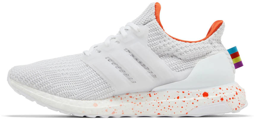 (W) adidas UltraBoost 4.0 DNA Primeblue 'Putih Tab Warna-Multi' GZ4192 Lookbook (W) adidas UltraBoost 4.0 DNA Primeblue 'Putih Tab Warna-Multi' GZ4192