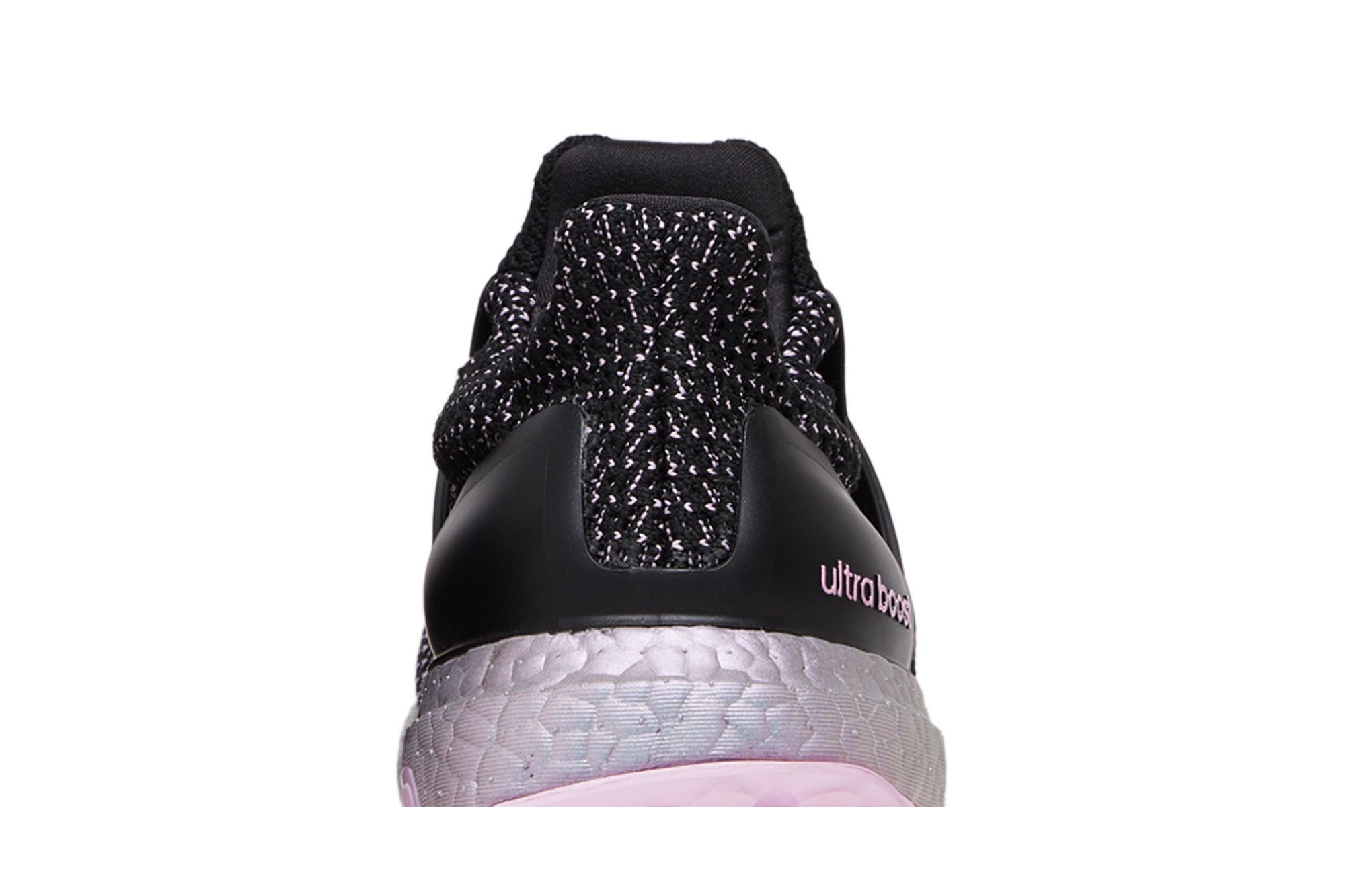 Sizing (W) adidas UltraBoost 5.0 ''Nero Almost Pink'' HP2477