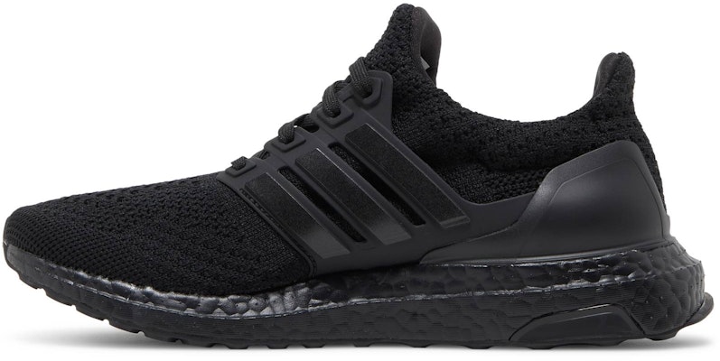 (Women) adidas UltraBoost 5.0 DNA 'Triple Black' GV8743 Lookbook (Women) adidas UltraBoost 5.0 DNA 'Triple Black' GV8743