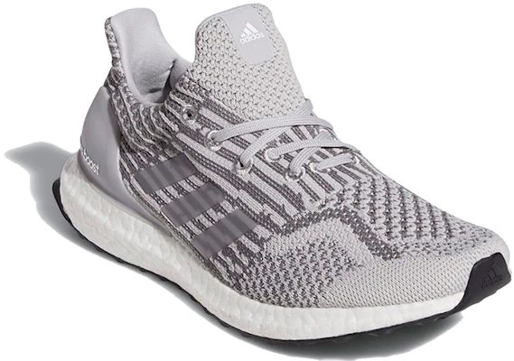 愛迪達 Ultraboost 5.0 Uncaged DNA 灰白 女款 Lookbook 愛迪達 Ultraboost 5.0 Uncaged DNA 灰白 女款