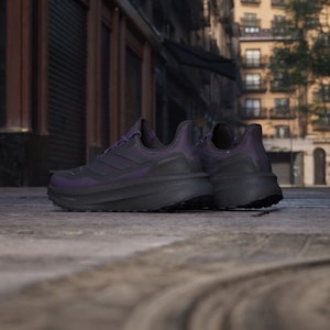 (W) アディダスウルトラブースト5 GTX オーロラブラック/プラム JQ2955 Details for (W) アディダスウルトラブースト5 GTX オーロラブラック/プラム JQ2955