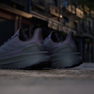 (W) アディダスウルトラブースト5 GTX オーロラブラック/プラム JQ2955 2