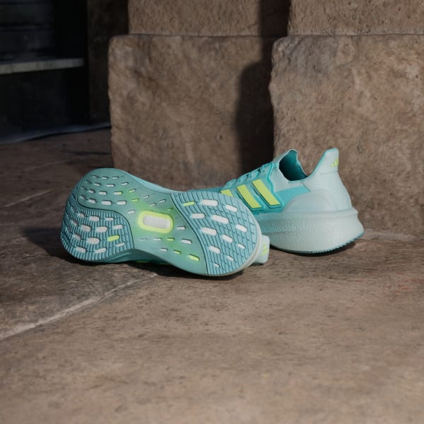 Purchase (W) Adidas Ultraboost 5 Laufschuhe Blau/Hi-Res Gelb/Halo Mint JQ2911