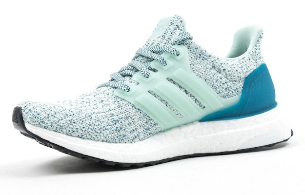 (Women) adidas UltraBoost 'Ash Green' BB6154 Lookbook (Women) adidas UltraBoost 'Ash Green' BB6154