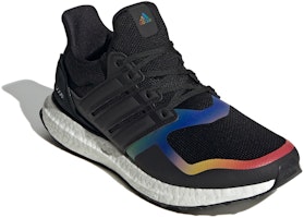 (W) Adidas UltraBoost DNA 彩虹虹彩 FV7015 Lookbook (W) Adidas UltraBoost DNA 彩虹虹彩 FV7015