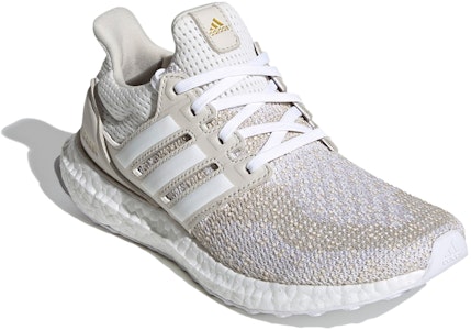 adidas Ultraboost Dna 女款 灰白色 Lookbook adidas Ultraboost Dna 女款 灰白色