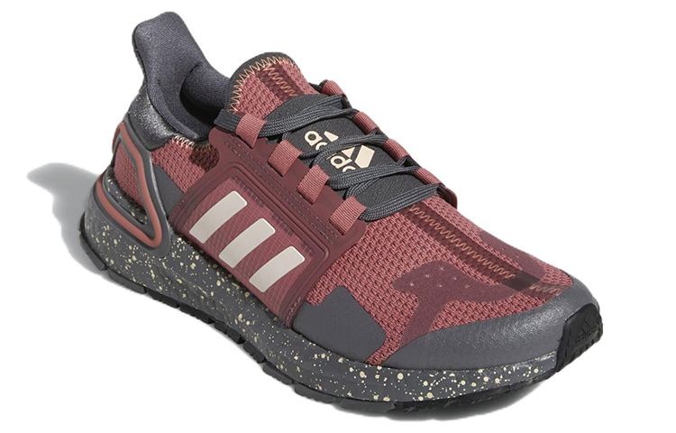 Lookbook (W) adidas UltraBoost DNA City Xplorer 'Merah Wonder' GV8699