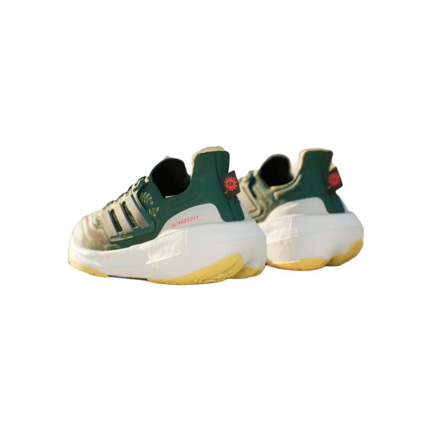 Lookbook adidas Ultraboost Light 舒適時尚減震耐磨 低筒跑步鞋 女款 白綠