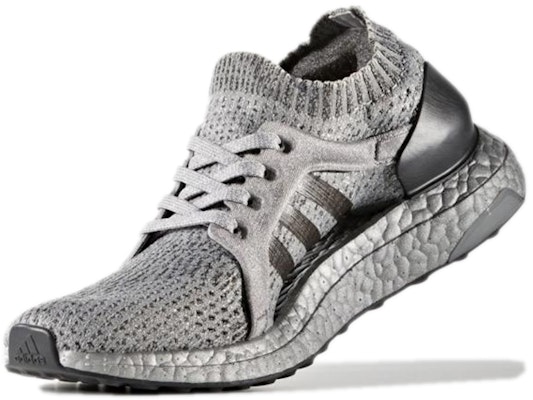 adidas Ultraboost 舒適運動 通風耐磨 低筒 跑步鞋 女款 銀灰 Lookbook adidas Ultraboost 舒適運動 通風耐磨 低筒 跑步鞋 女款 銀灰