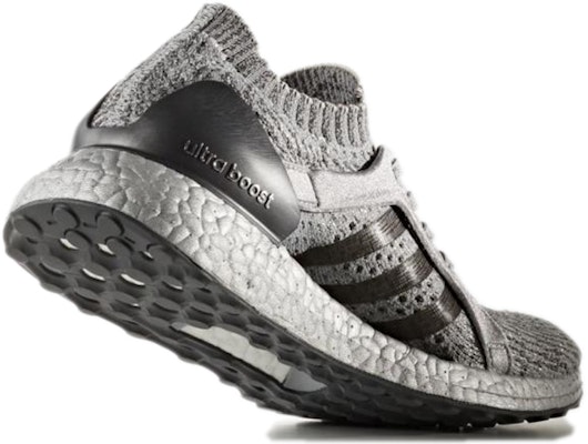 adidas Ultraboost 舒適運動 通風耐磨 低筒 跑步鞋 女款 銀灰 Shop adidas Ultraboost 舒適運動 通風耐磨 低筒 跑步鞋 女款 銀灰