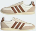 Sizing (W) Adidas Vareda Sepatu / Sneakers BARREDA LO Putih Gading/Perunggu Gelap/Vanila Hangat HQ7389