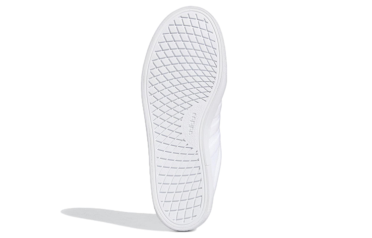 Details for (W) adidas Vulc Raid3r ''Wit Zilver Metallic'' GX0872