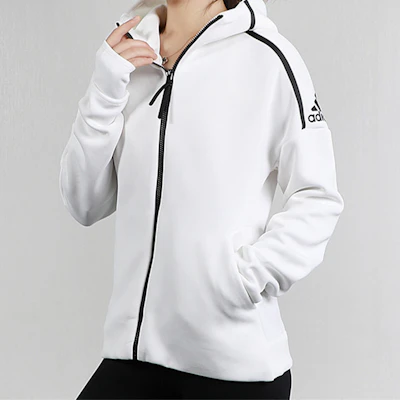 (W) Jaket Windbreaker adidas dengan Cetakan Logo Huruf. EK4324 Lookbook (W) Jaket Windbreaker adidas dengan Cetakan Logo Huruf. EK4324