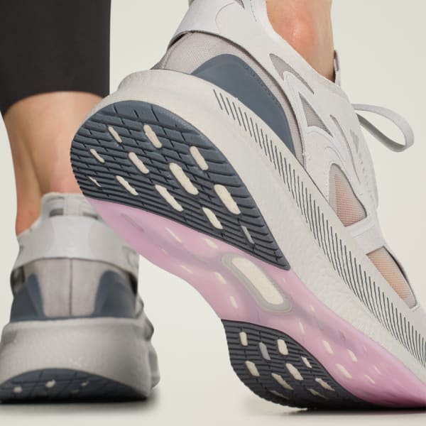 (Women) adidas x Stella McCartney Ultraboost 5 Light Solid Grey/Silver Metallic/Onix KJ1019