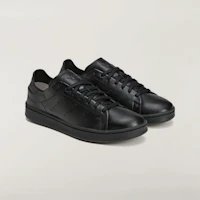 Shop 阿迪达斯 Y-3 Stan Smith 黑色运动鞋 JR4218
