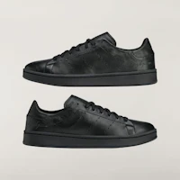 Sizing 阿迪达斯 Y-3 Stan Smith 黑色运动鞋 JR4218