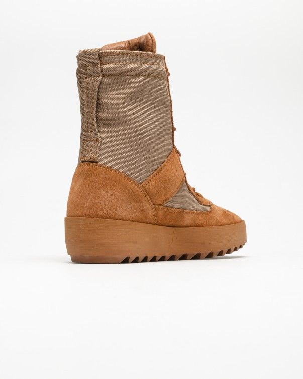 Shop (W) Boot Militer adidas Yeezy Musim 3 'Burnt Sienna' KW2581-020