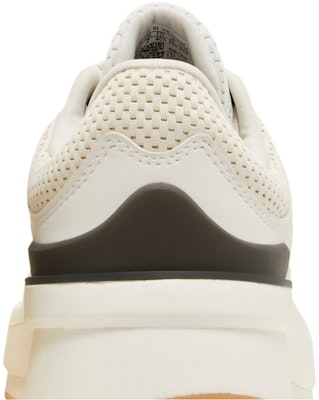 (W) アディダス ZNCHILL 白黒ガム GZ4901 Sizing (W) アディダス ZNCHILL 白黒ガム GZ4901