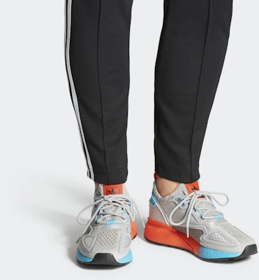 (W) adidas ZX 2000 Boost 'Gris Dos Signal Cyan' FY0606 Sizing (W) adidas ZX 2000 Boost 'Gris Dos Signal Cyan' FY0606