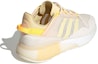 Shop (W) 阿迪达斯 ZX 2K Boost Pure '奇幻白橙色' GZ7875