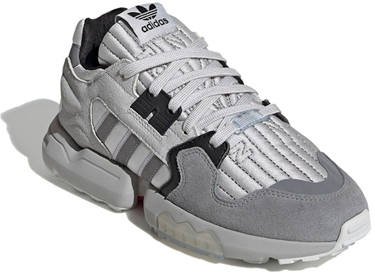 (W) 阿迪达斯 ZX Torsion “灰色”鞋款 EF4374 Lookbook (W) 阿迪达斯 ZX Torsion “灰色”鞋款 EF4374