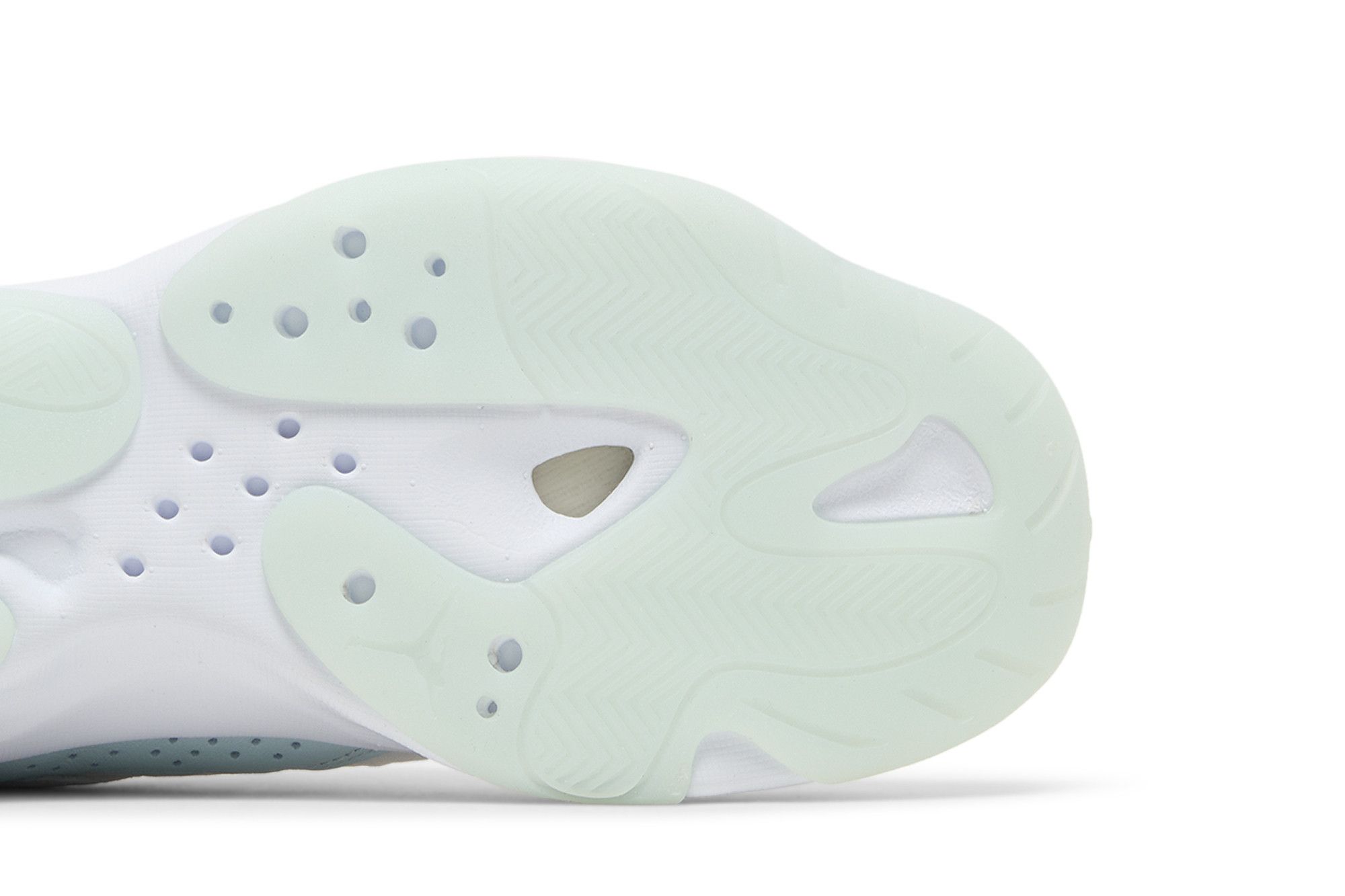 Purchase (W) Air Jordan 11 CMFT ''Low Igloo'' Basses DV2629-100