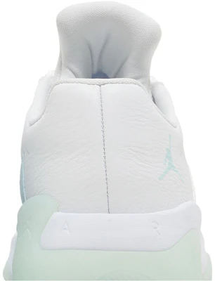 (W) Air Jordan 11 CMFT ''Low Igloo'' Basses DV2629-100 Sizing (W) Air Jordan 11 CMFT ''Low Igloo'' Basses DV2629-100