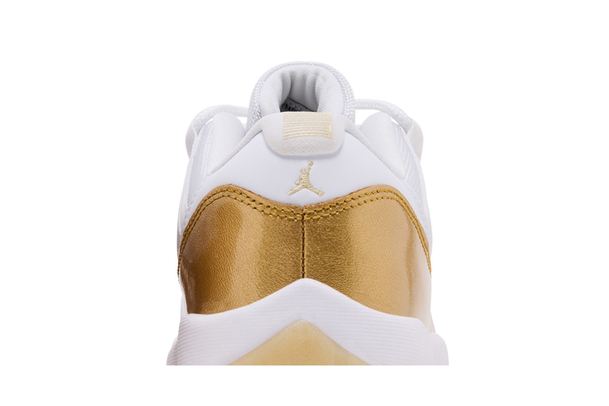 Sizing (Women) Air Jordan 11 Low 'Mother's Day' AH7860-102