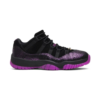 (W) Jordan 11 Low 'Rook to Queen'