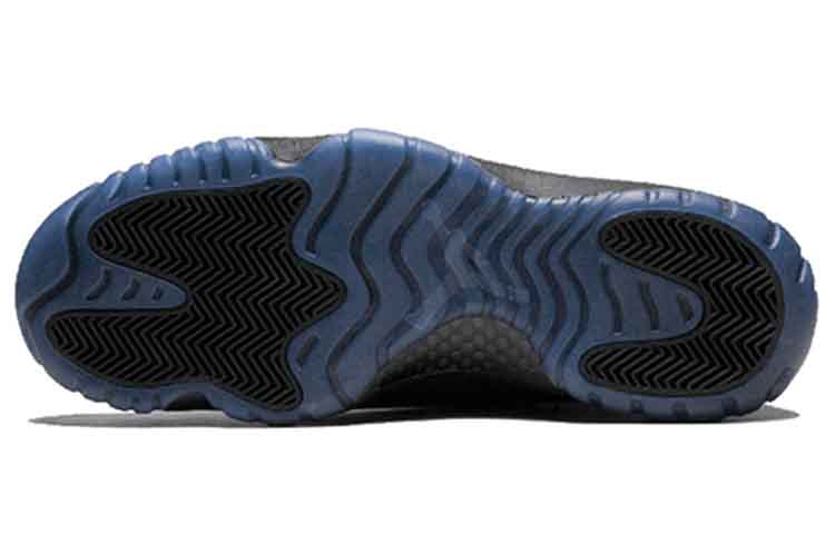 Shop (W) Air Jordan 11 复刻版 '毕业礼服' 378038-005(YC)