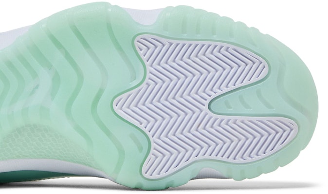 (Women) Air Jordan 11 Retro Low 'Igloo' AH7860-103 Purchase (Women) Air Jordan 11 Retro Low 'Igloo' AH7860-103