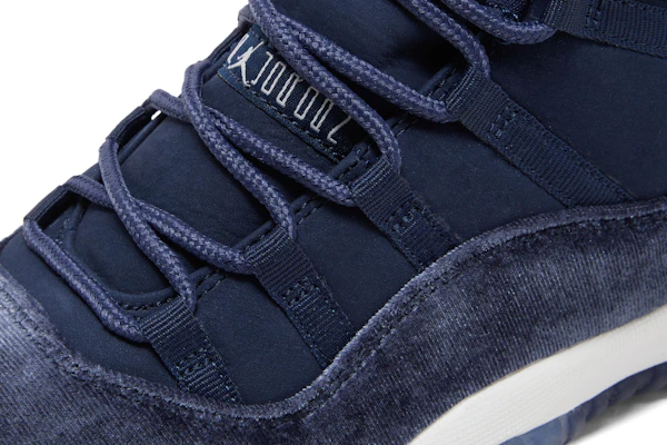 (W) Air Jordan 11 Beludru 'Midnight Navy' AR0715-441 2